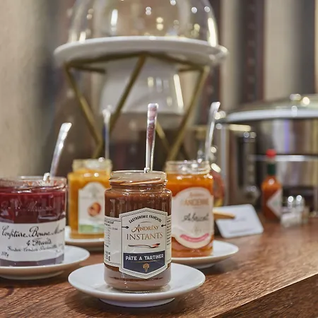 ホテル Lux Picpus 3*