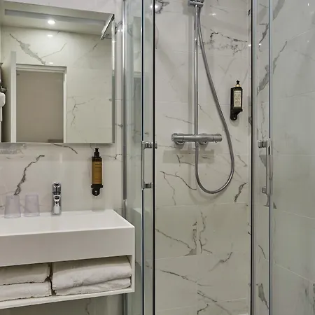 Lux Picpus Hotel Parijs