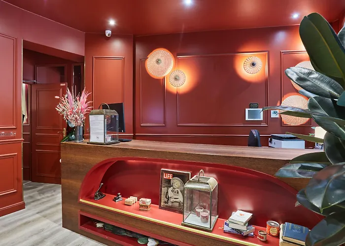 Lux Picpus 3* 파리