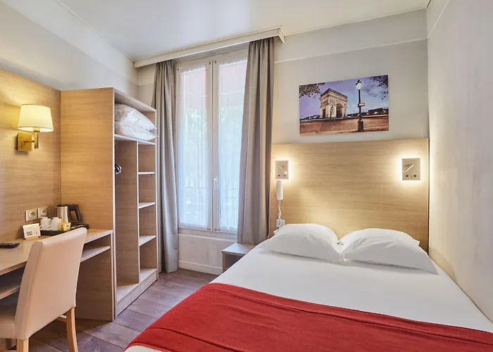 호텔 Lux Picpus 3*