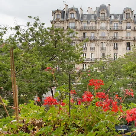 Lux Picpus Paris